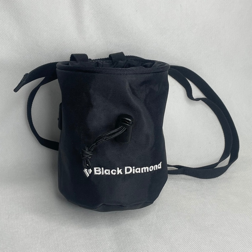 Black Diamond Mojo Chalk Bag Draw Cord Zip Classic Black Waist Wrap Buckle Pouch